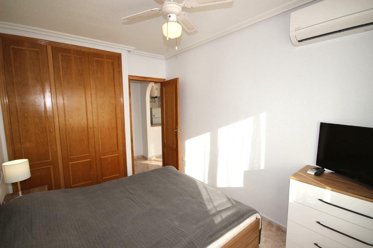 Apartment In La Mata Eneas 6 Torrevieja Zewnętrze zdjęcie